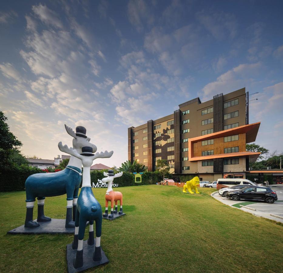 Moose Hotel Chiangmai Chiang Mai Exterior photo